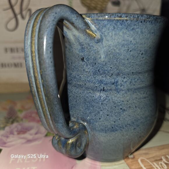 Windsong Pottery Studio NC Blue Mug Signed Windsong 4.5" Tall - Picture 3 of 5